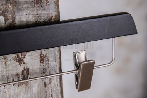 York - black pants hanger