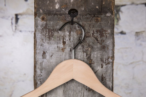 Bedford - natural shirt hanger