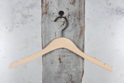 Barry natural shirt hanger