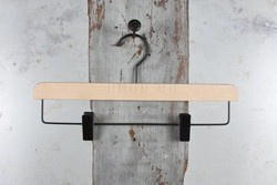 York - natural pants hanger