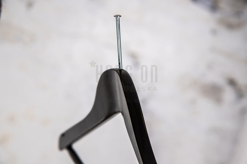 Carlton - black hotel hanger